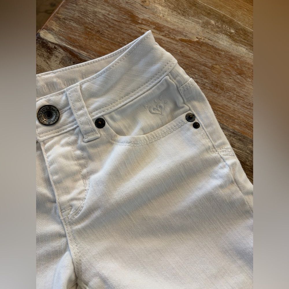 Justice Premium Girls White Stretch Denim Bermuda Shorts, Size 8 S - Picture 3 of 11